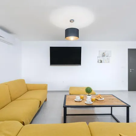 Twins Superior In Crikvenica- Kvarner Bucht By Interhome Holiday home *