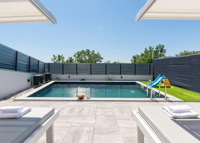 Holiday home Twins Superior In Crikvenica- Kvarner Bucht By Interhome Crikvenica