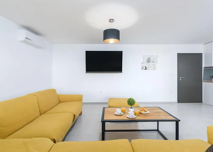 Twins Superior In Crikvenica- Kvarner Bucht By Interhome Holiday home *