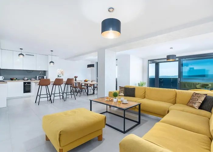 Holiday home Twins Superior In Crikvenica- Kvarner Bucht By Interhome Crikvenica