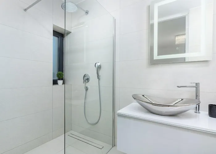 Twins Superior In Crikvenica- Kvarner Bucht By Interhome *