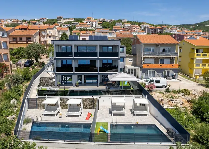 Holiday home Twins Superior In Crikvenica- Kvarner Bucht By Interhome *