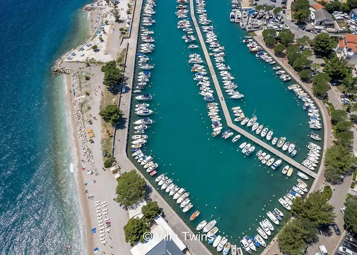 Twins Superior In Crikvenica- Kvarner Bucht By Interhome *